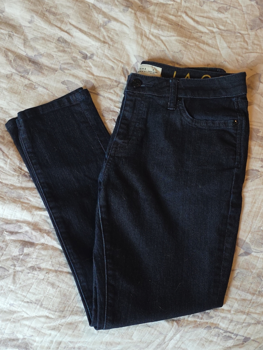 Women’s Skinny Jeans in Dark Indigo